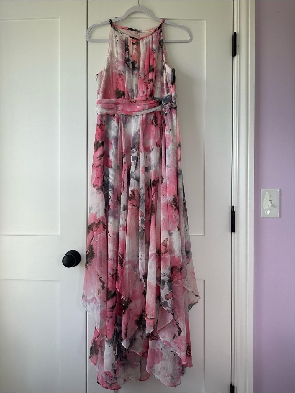 R&M Richards Size 8 Pink Floral Dress